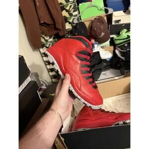 Jordan retro 10 bulls over broadway sz 8.5